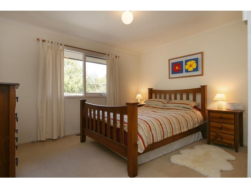 29 Alvina Street, Ferntree Gully VIC 3156