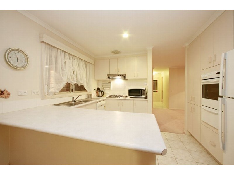 4 Jodie Place, Kilsyth South VIC 3137