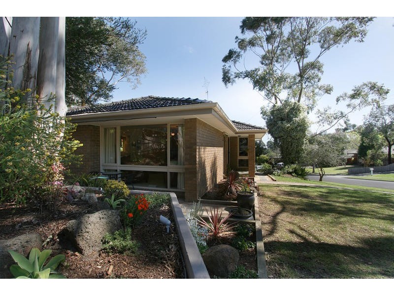 34 Chestnut Avenue, Ferntree Gully VIC 3156