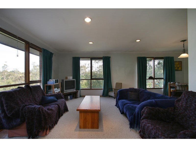 17 Wells Avenue, Boronia VIC 3155