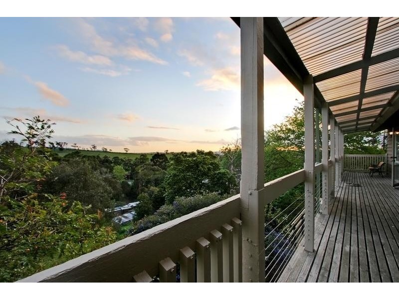 48 Ferndale Road, Upper Ferntree Gully VIC 3156