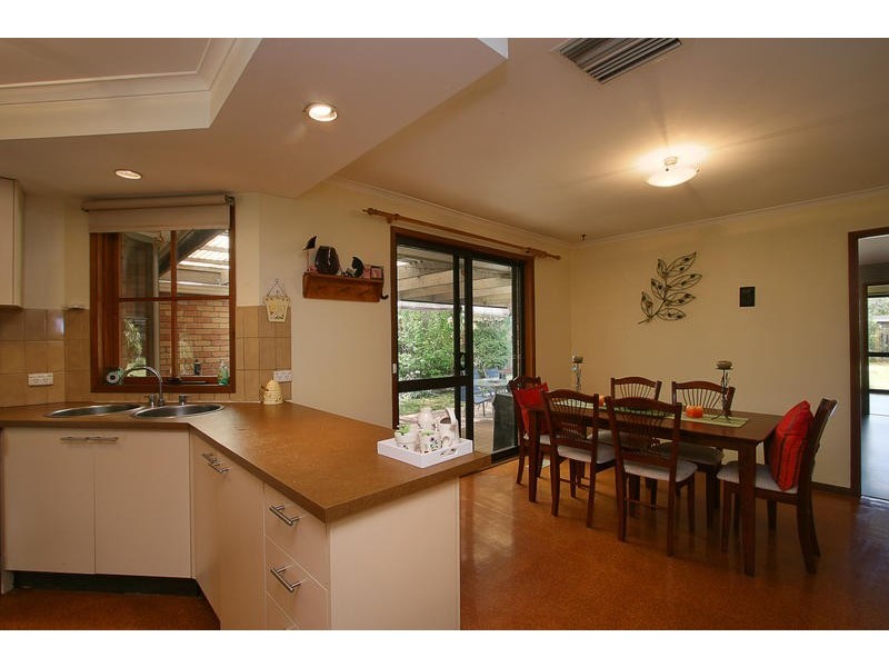 36 Keswick Crescent, Bayswater North VIC 3153