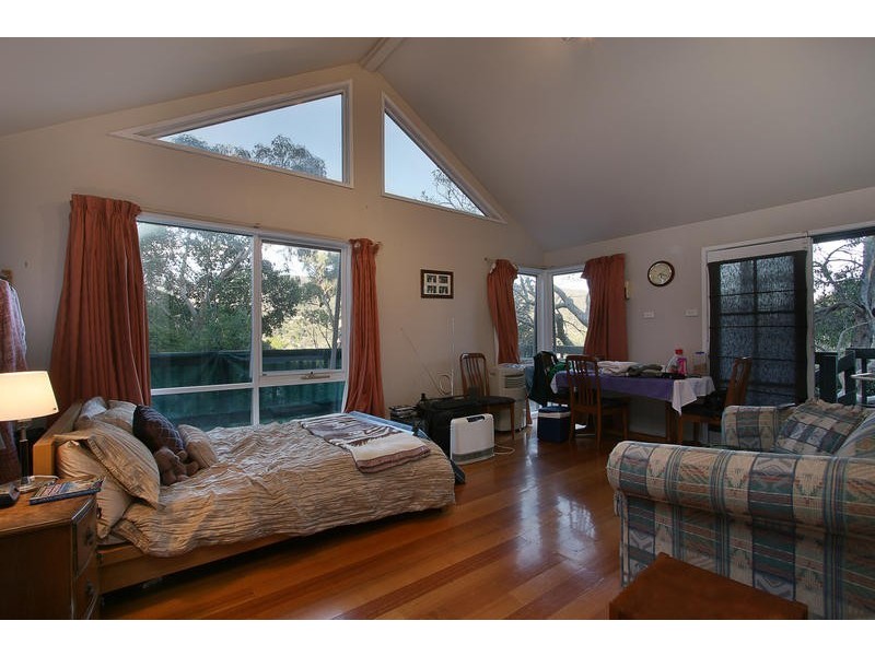 54 Alma Avenue, Ferntree Gully VIC 3156