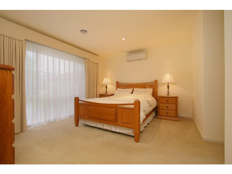 37 Bond Street, Ferntree Gully VIC 3156