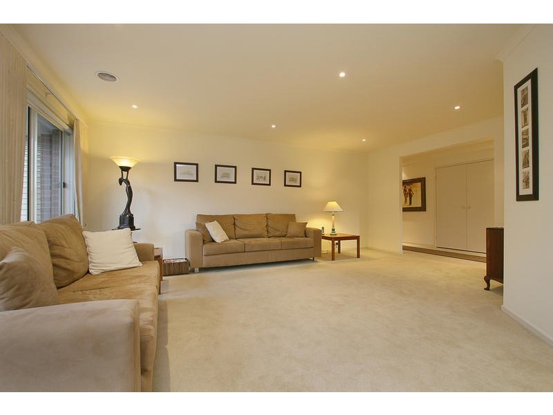 37 Bond Street, Ferntree Gully VIC 3156