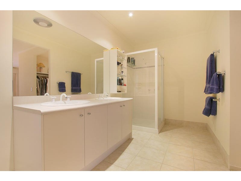 37 Bond Street, Ferntree Gully VIC 3156