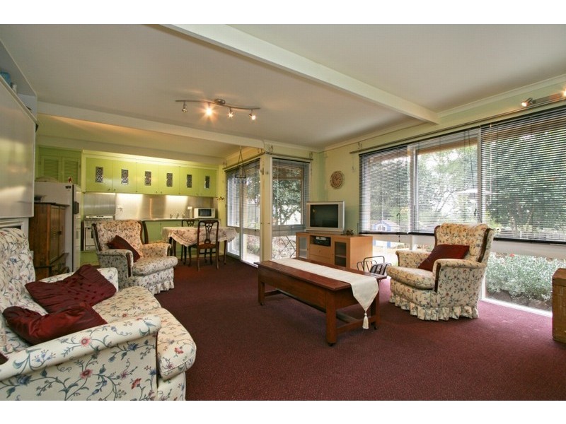 6 Tarakan Street, Boronia VIC 3155