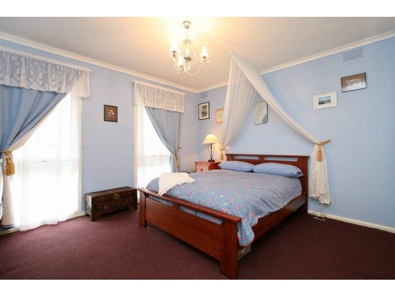 6 Tarakan Street, Boronia VIC 3155