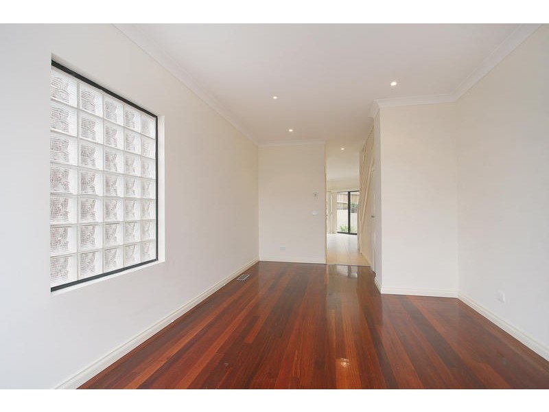 4/11 Chandler Road, Boronia VIC 3155