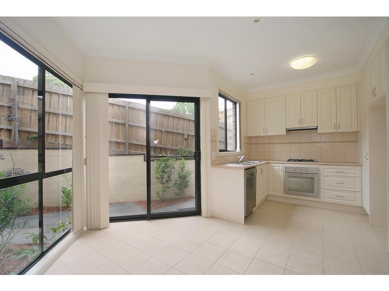4/11 Chandler Road, Boronia VIC 3155