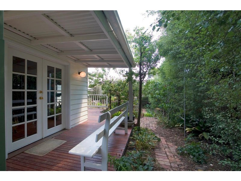 5A Clematis Avenue, Ferntree Gully VIC 3156