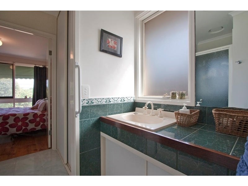 14 St Andrews Road, Bayswater VIC 3153