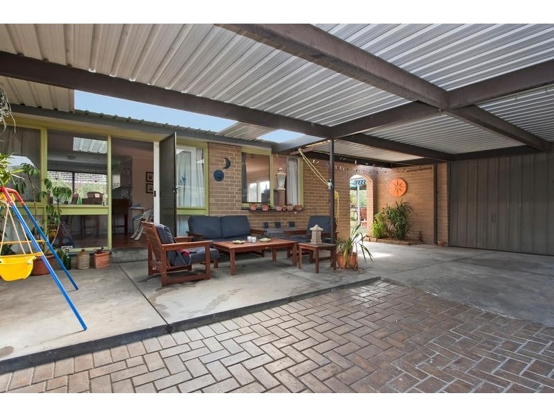 14 St Andrews Road, Bayswater VIC 3153