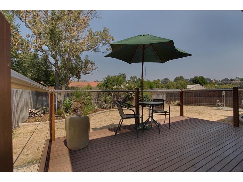 31 Regency Drive, Kilsyth South VIC 3137