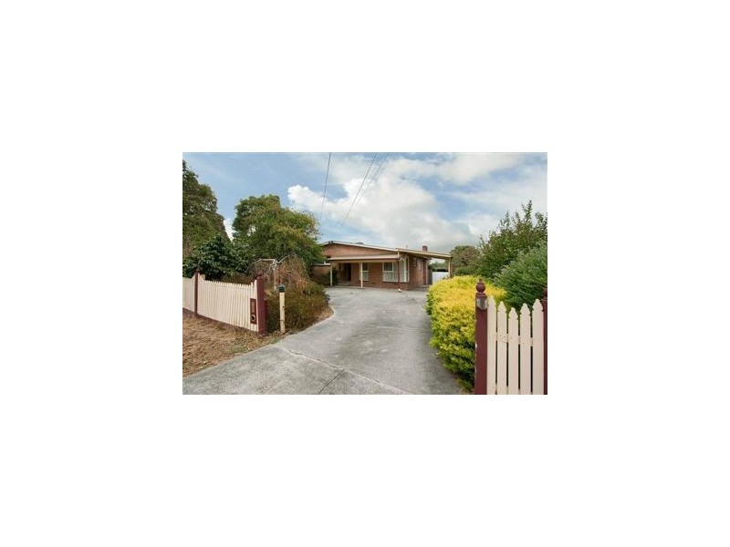 17 Laurel Avenue, Boronia VIC 3155