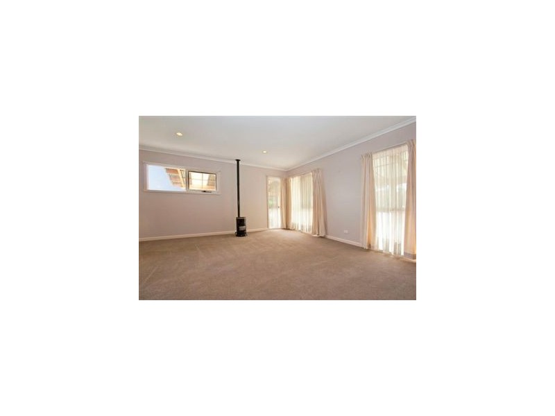 17 Laurel Avenue, Boronia VIC 3155