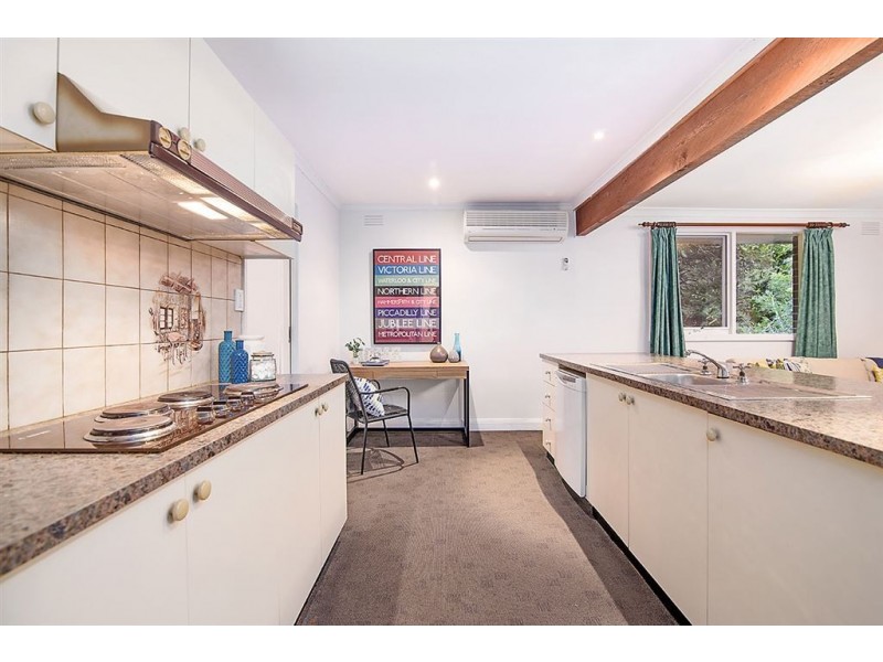 2 Dany Court, Ferntree Gully VIC 3156