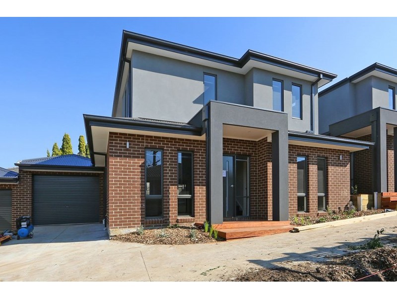 2/30 Stonehaven Avenue, Boronia VIC 3155