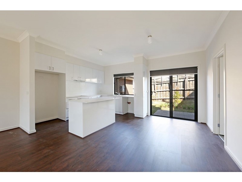 2/30 Stonehaven Avenue, Boronia VIC 3155