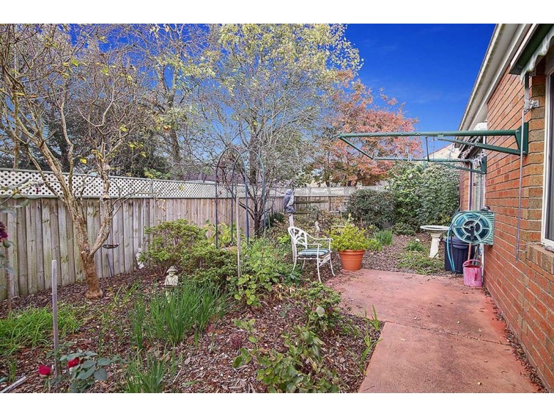 1B Gwyn Crescent, Boronia VIC 3155