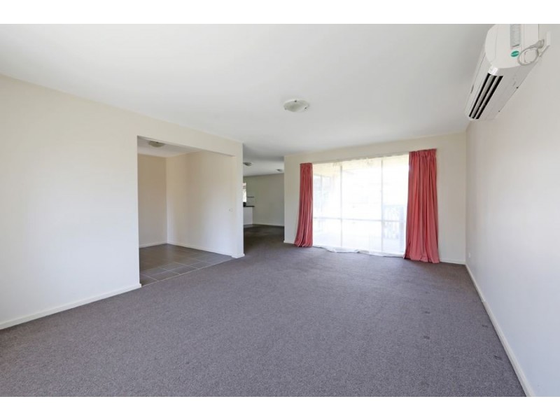 2/4 Kumala Road, Bayswater VIC 3153