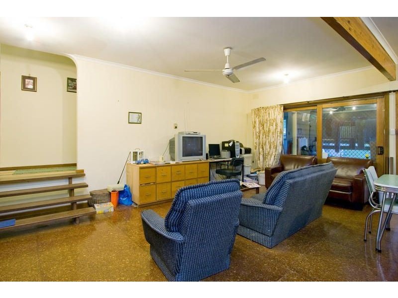 16 Augusta Road, The Basin VIC 3154