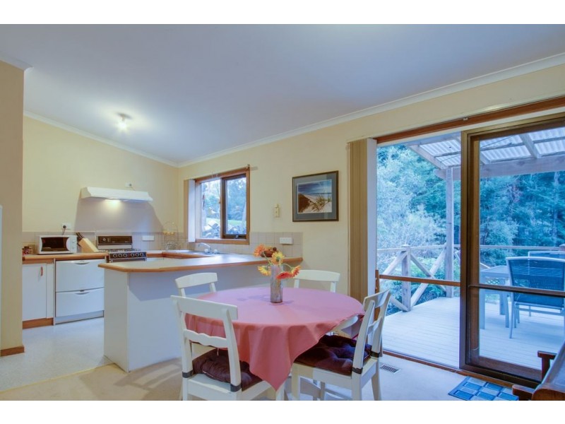 13 Baynes Park Road, Monbulk VIC 3793