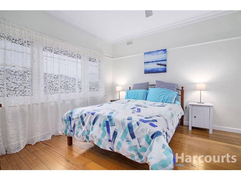 18 Stradbroke Road, Boronia VIC 3155