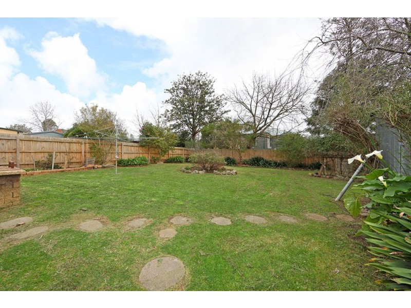 7 Florida Drive, Ferntree Gully VIC 3156