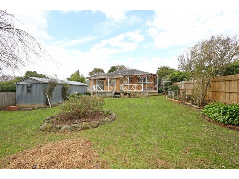 7 Florida Drive, Ferntree Gully VIC 3156