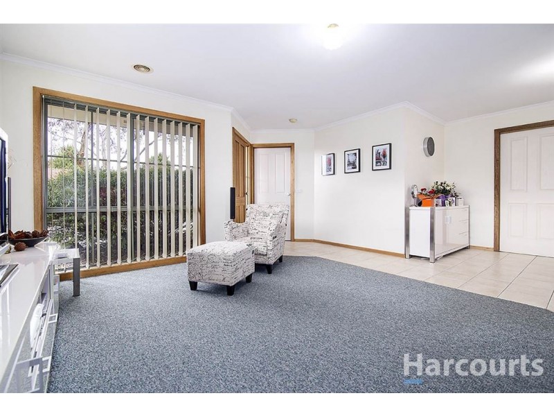 2/21 Farnham Road, Bayswater VIC 3153