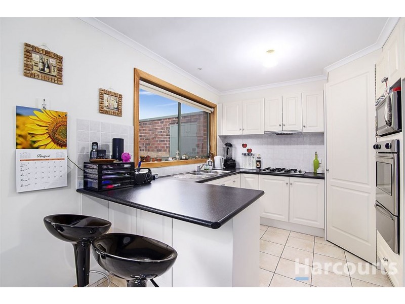 2/21 Farnham Road, Bayswater VIC 3153
