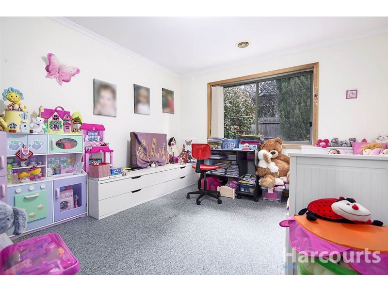 2/21 Farnham Road, Bayswater VIC 3153