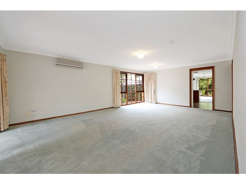 32 Norman Road, Croydon VIC 3136