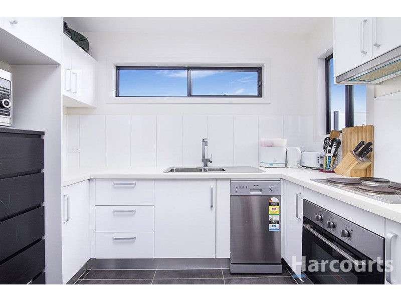 2/2 Woodvale Road, Boronia VIC 3155