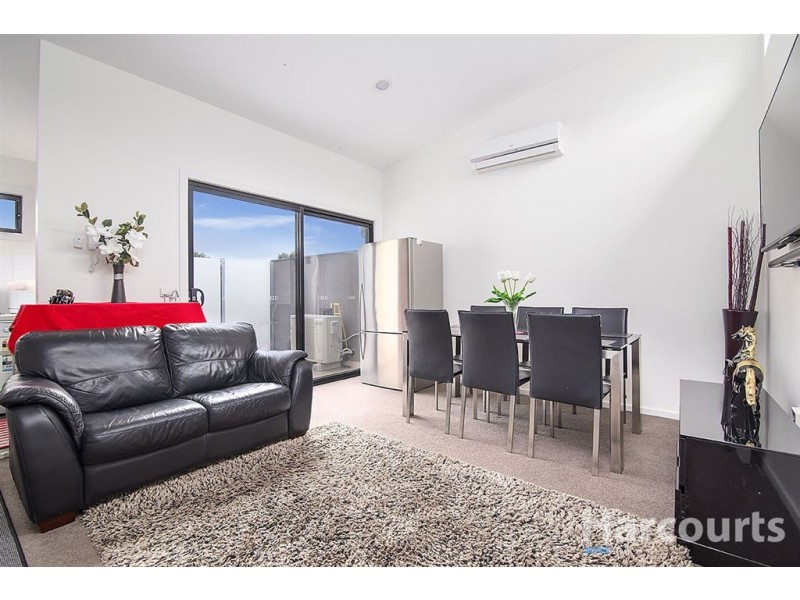2/2 Woodvale Road, Boronia VIC 3155