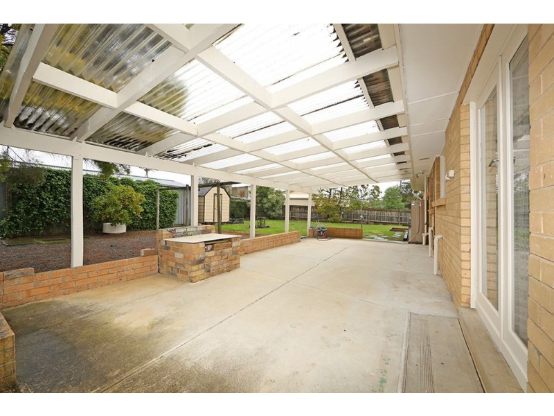 9 Lydford Road, Ferntree Gully VIC 3156