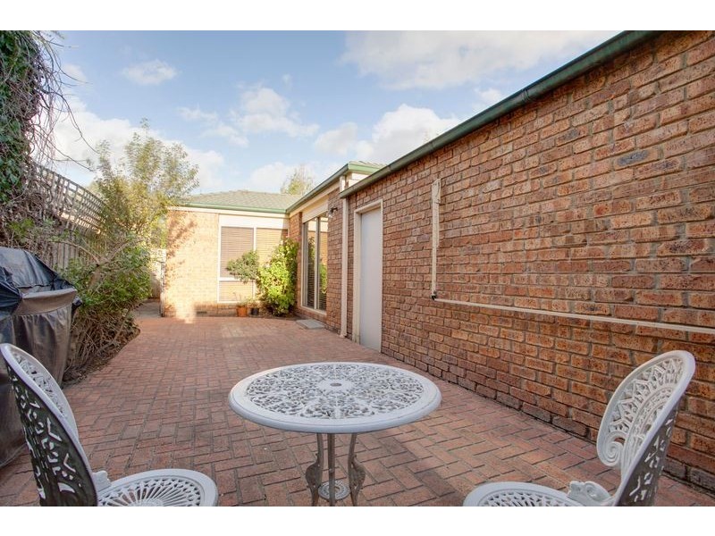 2/6 Tulip Crescent, Boronia VIC 3155