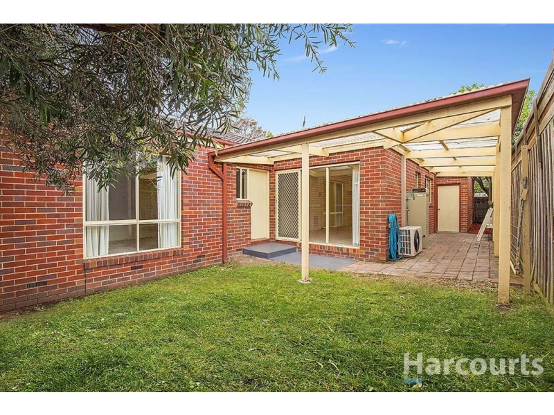 2/5 Salmon Road, Boronia VIC 3155