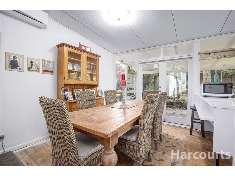 100 Gertonia Avenue, Boronia VIC 3155