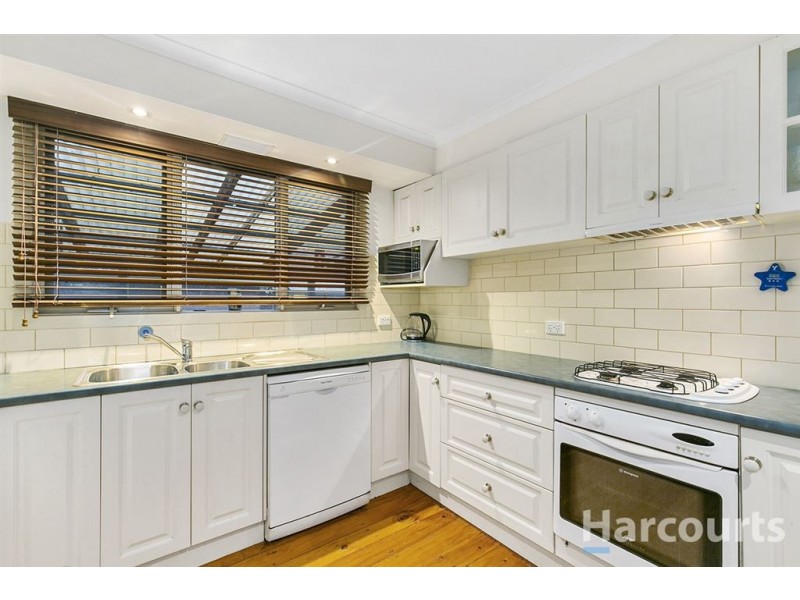 34 Jennifer Crescent, Bayswater North VIC 3153