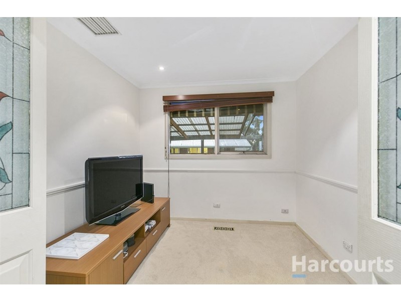 34 Jennifer Crescent, Bayswater North VIC 3153