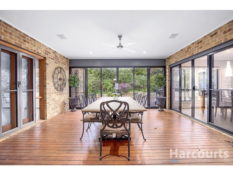 16 Mercia Avenue, The Basin VIC 3154