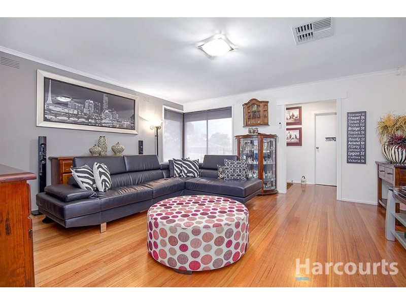 1 Chestnut Avenue, Ferntree Gully VIC 3156