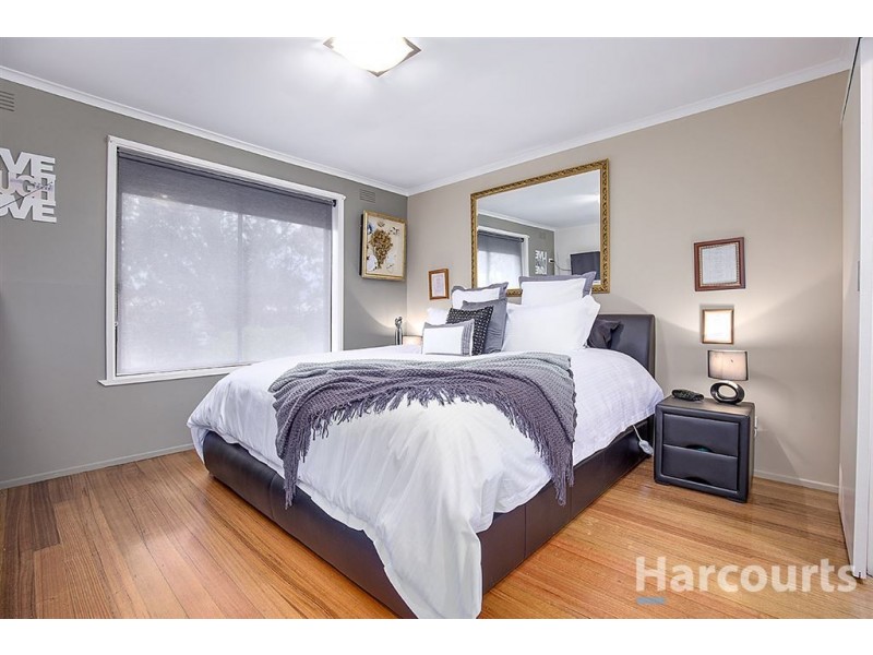 1 Chestnut Avenue, Ferntree Gully VIC 3156