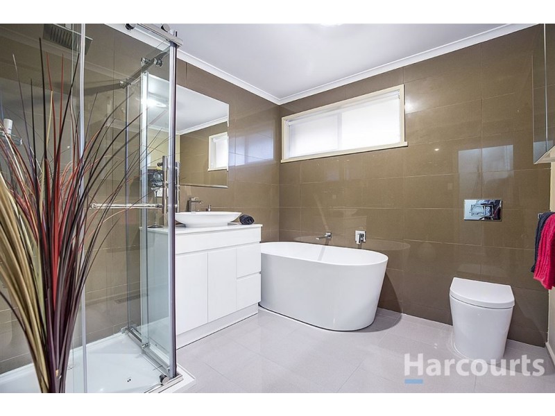 1 Chestnut Avenue, Ferntree Gully VIC 3156