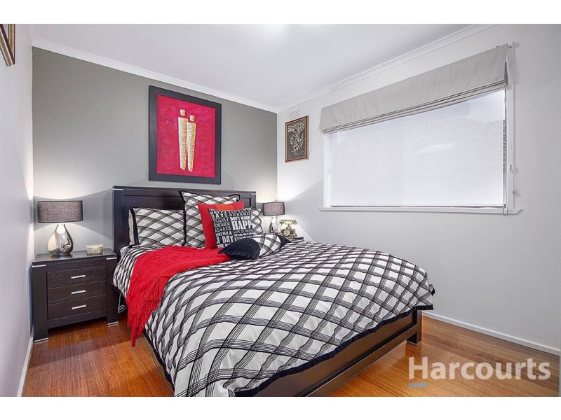 1 Chestnut Avenue, Ferntree Gully VIC 3156