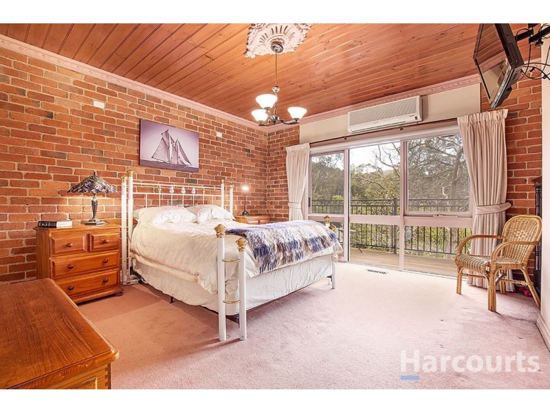 93 Claremont Avenue, The Basin VIC 3154