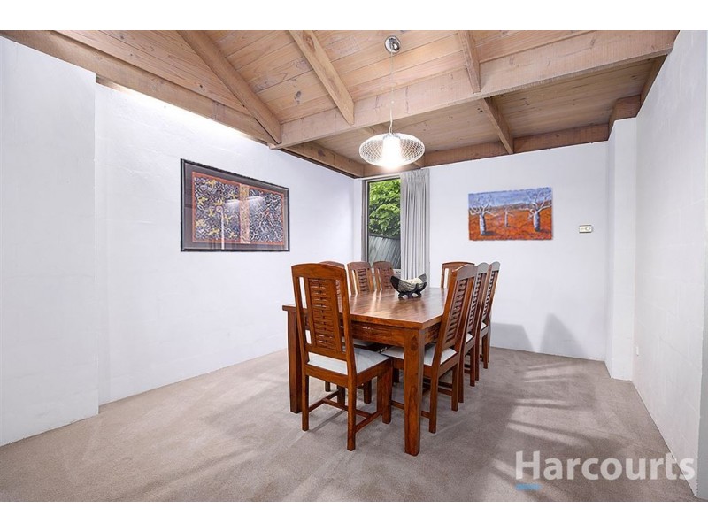 28 St Elmo Avenue, Ferntree Gully VIC 3156