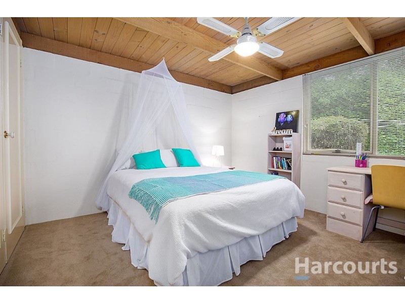 28 St Elmo Avenue, Ferntree Gully VIC 3156